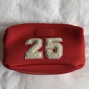 Dagne Dover Hunter Toiletry Bag - red